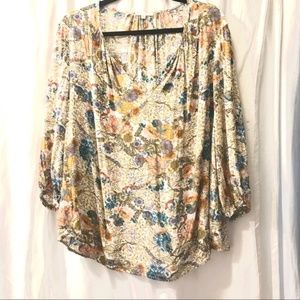 ⚡️3/$22 Mercer & Madison | Floral Blouse